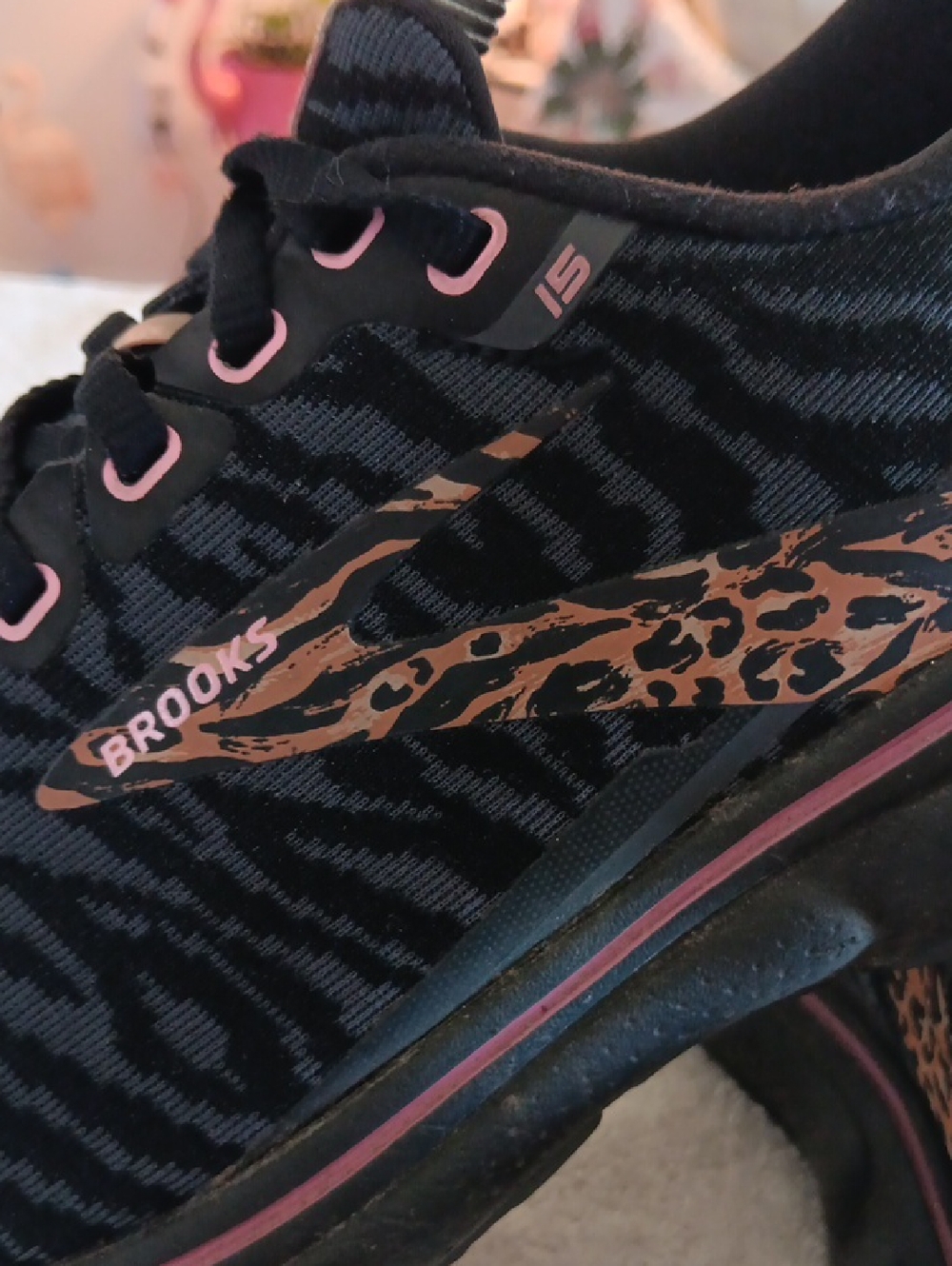 Brooks Ghost 15 Running Shoes - Picture 8 of 16